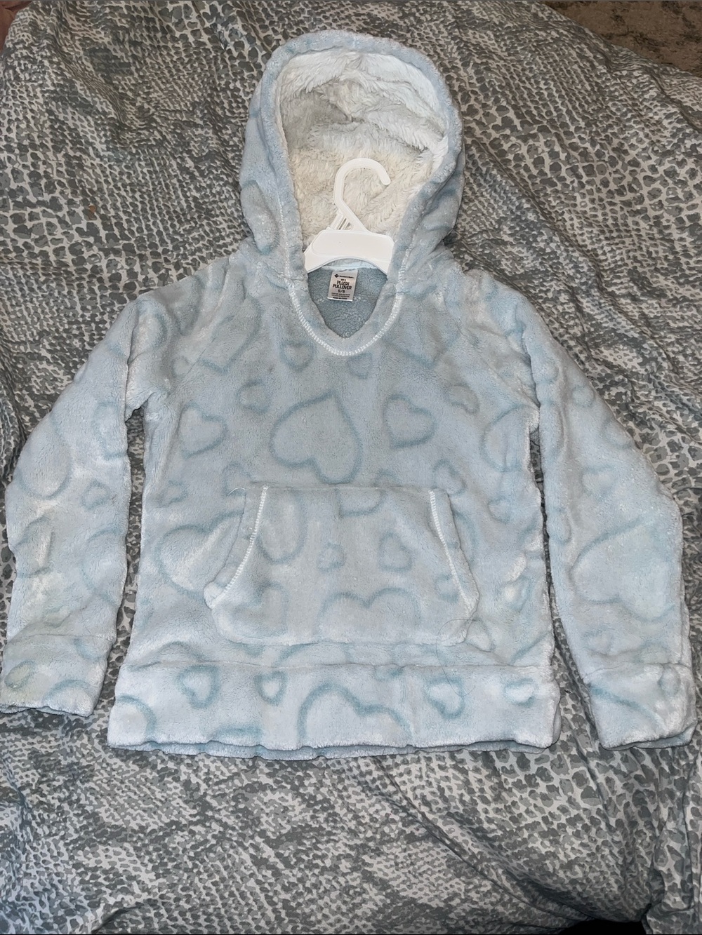 Girls Light Blue Plush Heart Print Pullover Hoodie